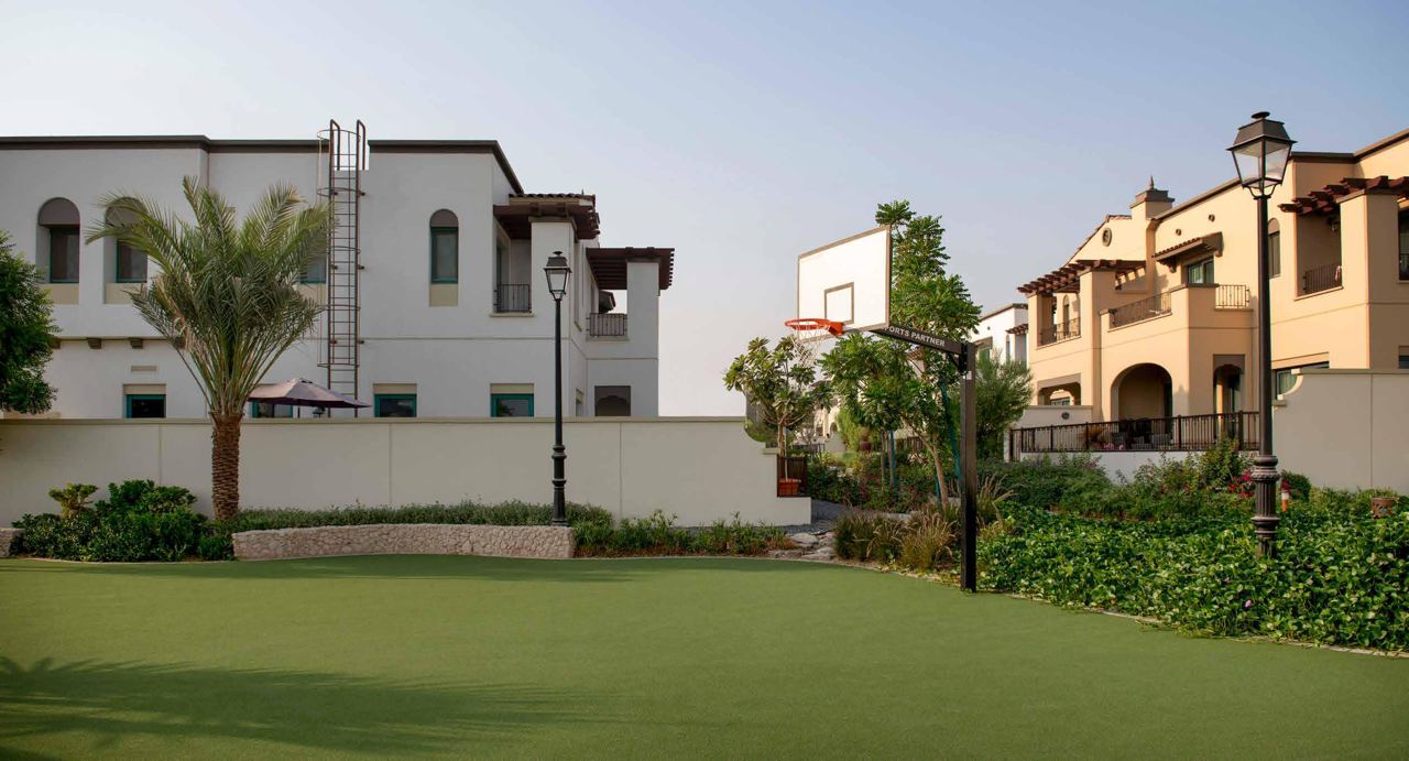 Готовые виллы Mishrif Village в средиземноморском стиле от Select Group 9